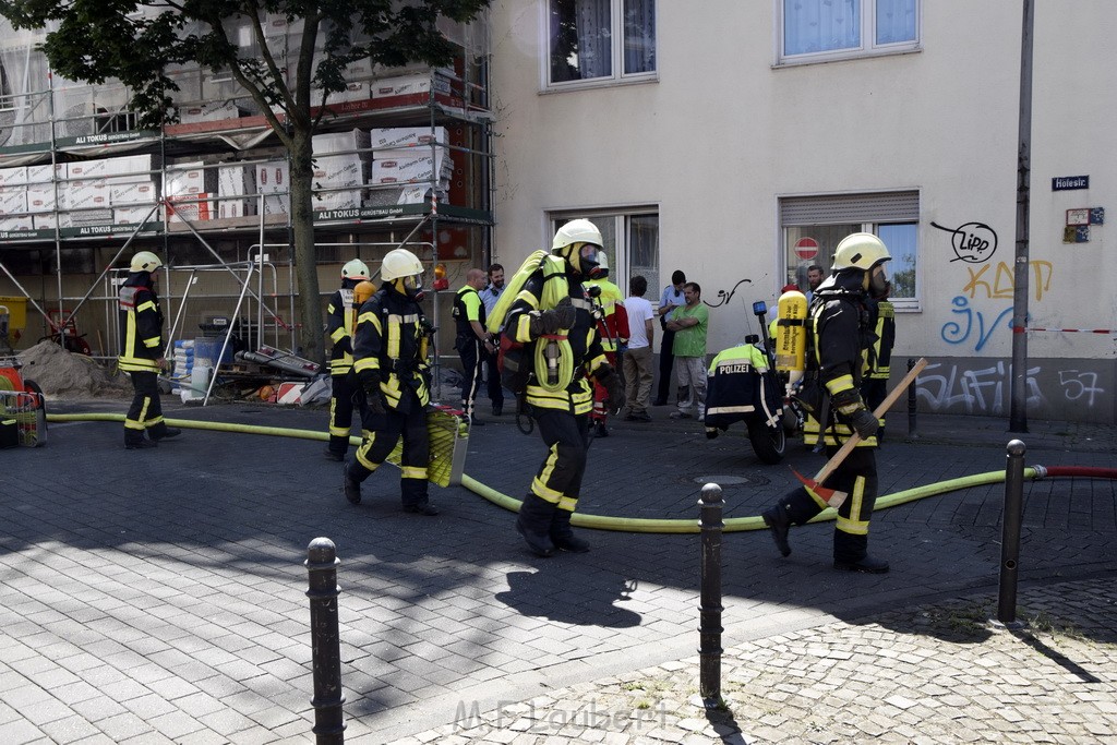 Explo Feuer 2 Koeln Kalk Hoefestr P042.JPG - Miklos Laubert